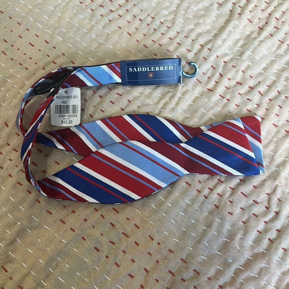 NWT Saddlebred Bow Tie